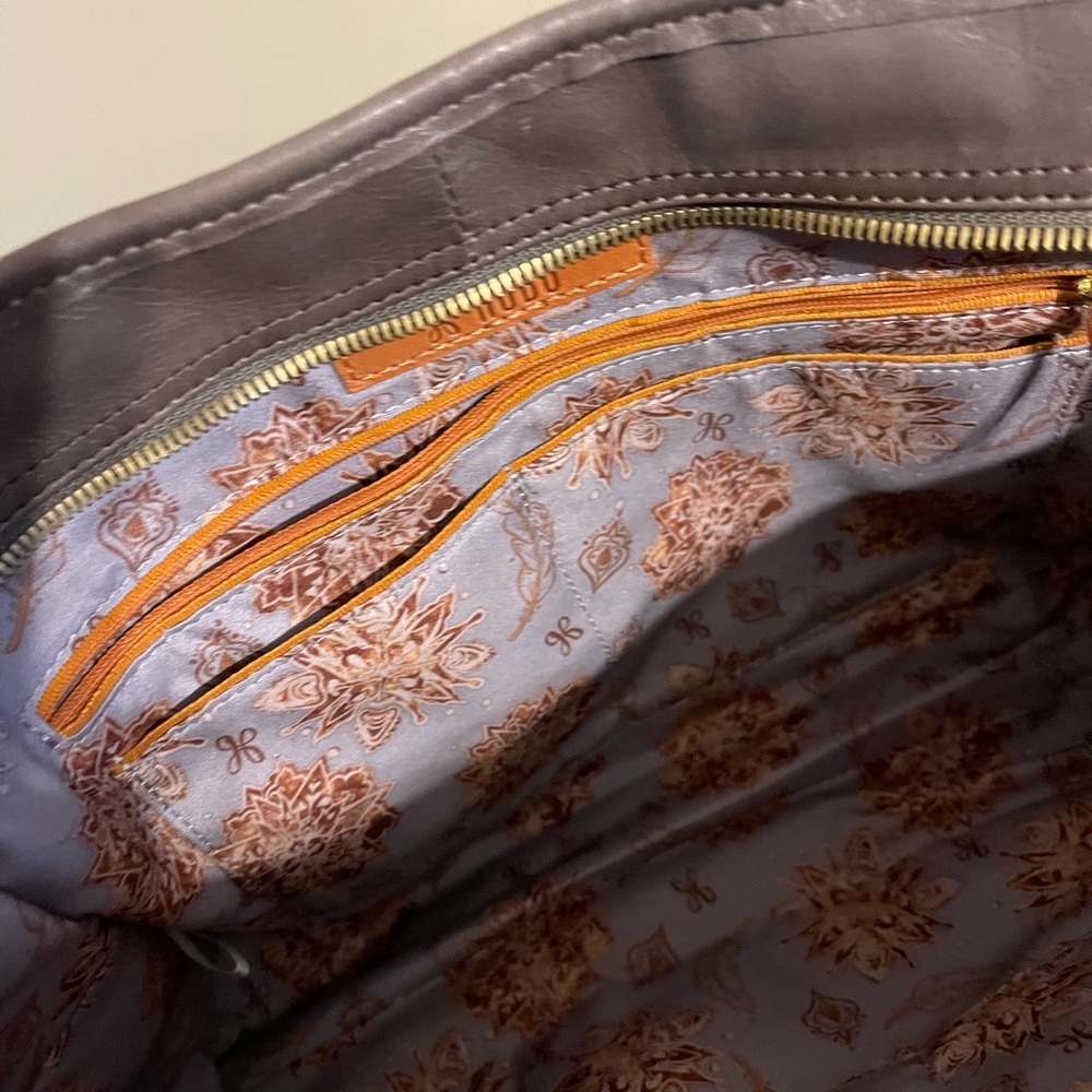 Hobo Handbag - Picture 2 of 4